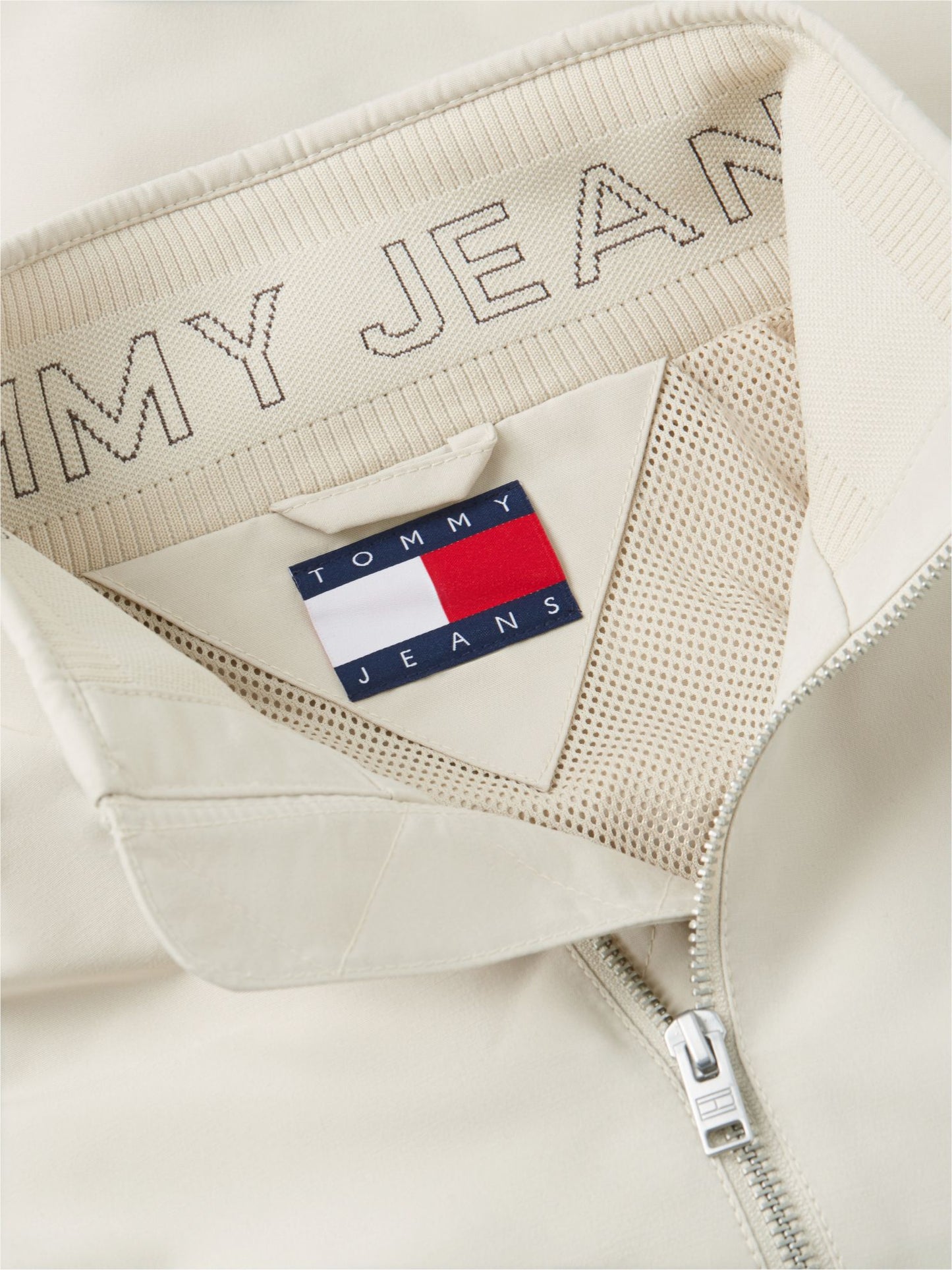 Tommy Hilfiger Tommy Jeans Water-Repellent Zip Jacket