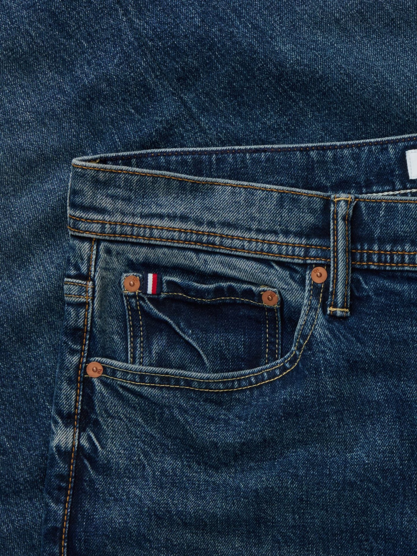 Tommy Hilfiger Relaxed Tapered Jean