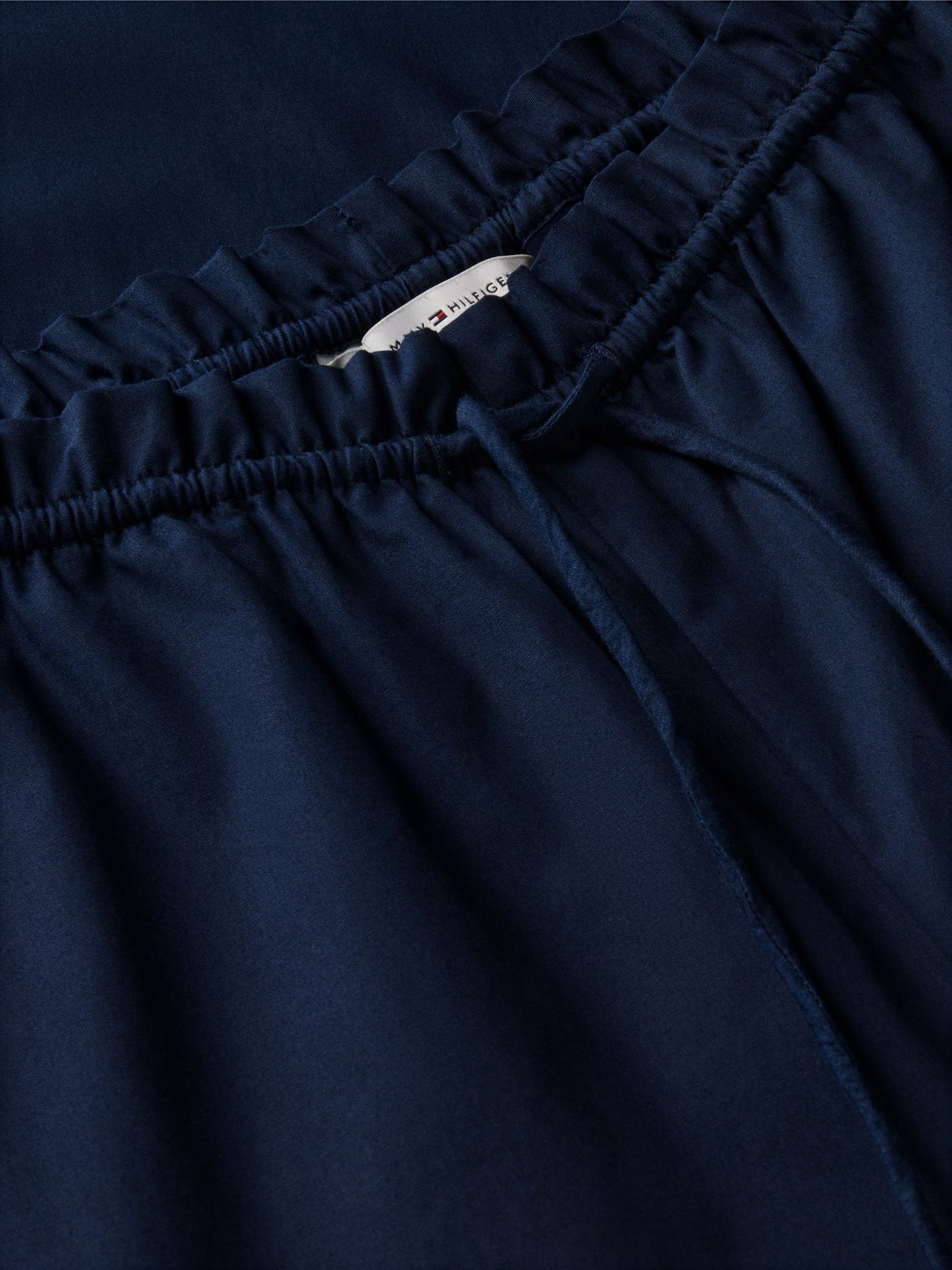 Tommy Hilfiger Embroidered Eyelet Cropped Pull-On Pant