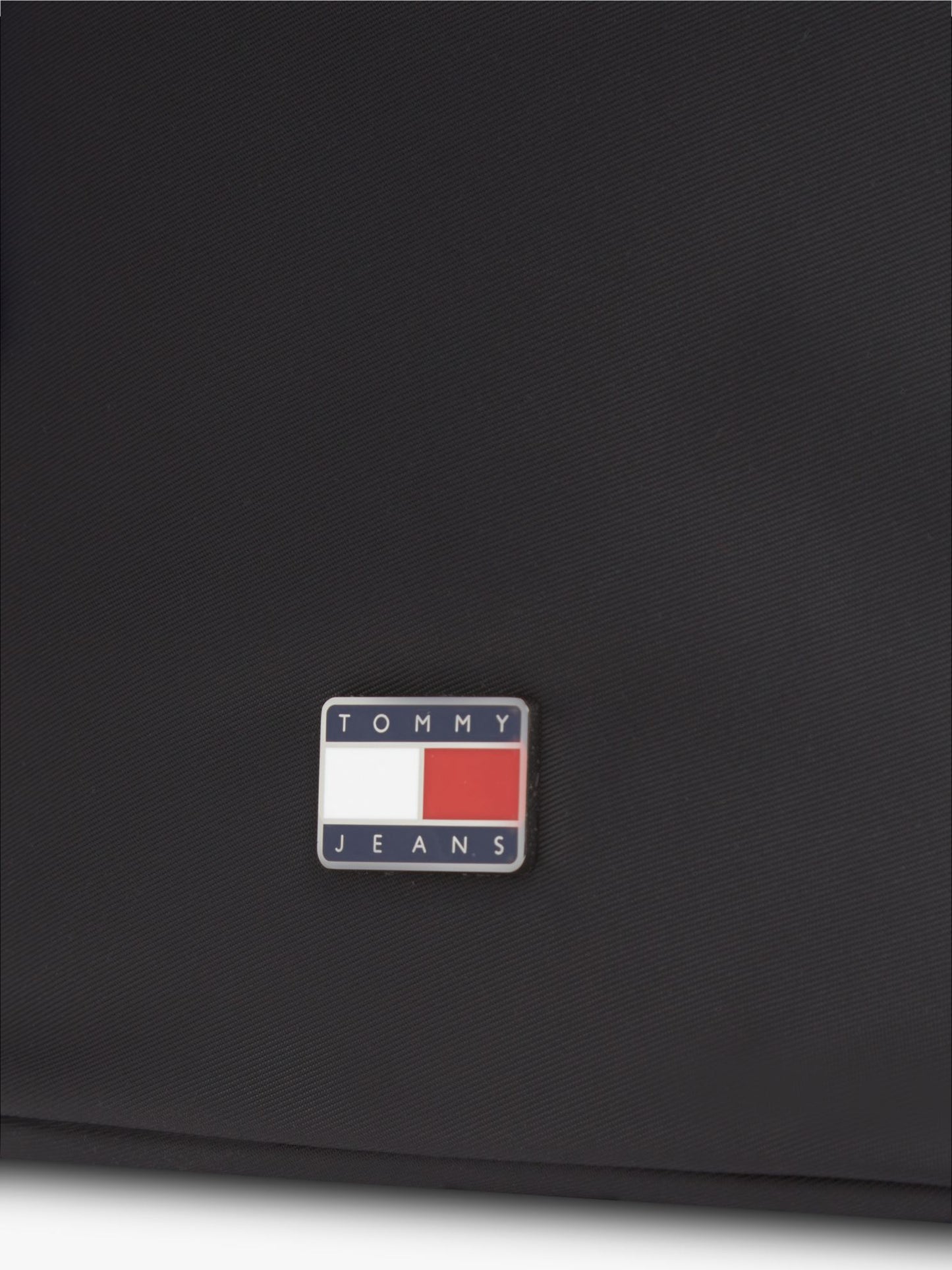 Tommy Hilfiger Tommy Jeans Charm Mini Bucket Bag