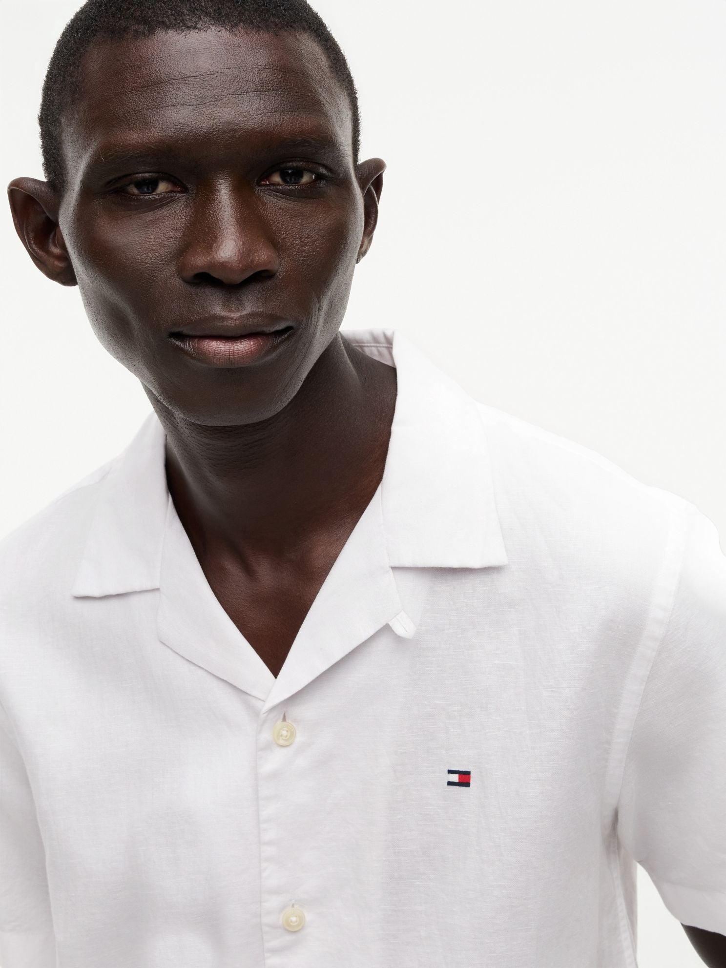 Tommy Hilfiger Regular Fit Cotton-Linen Camp Shirt