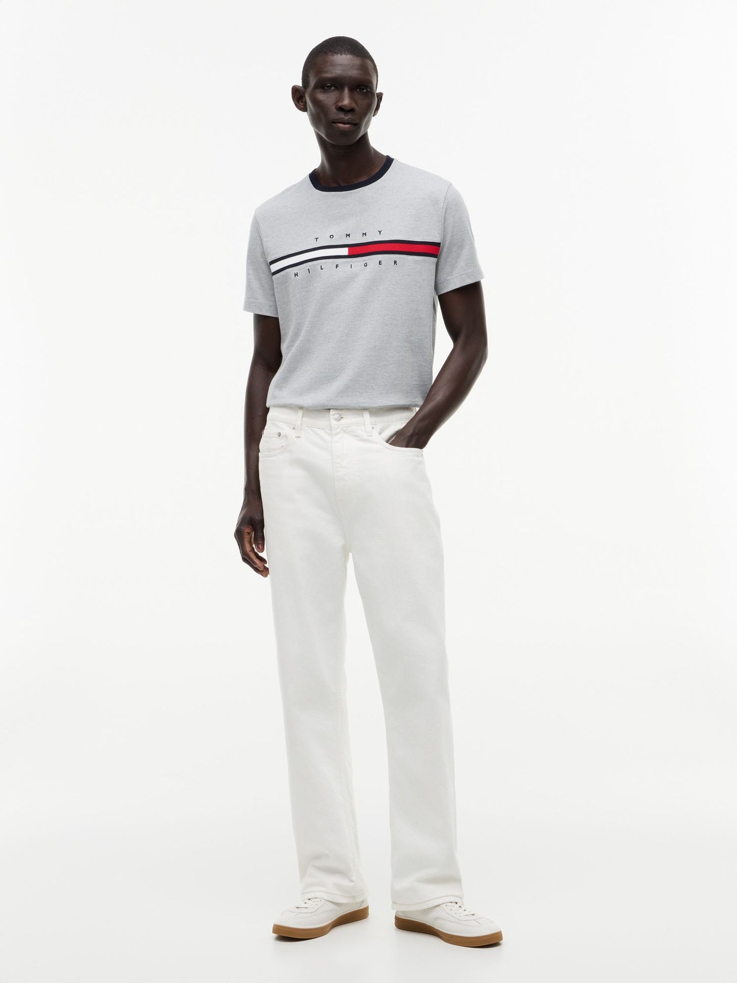 Tommy Hilfiger Embroidered Flag Logo T-Shirt