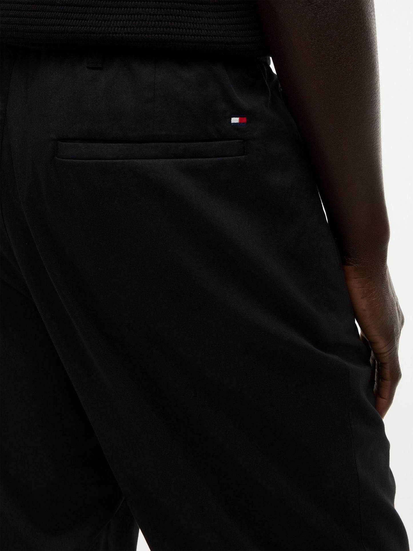 Tommy Hilfiger Regular Fit Pull-On Pant