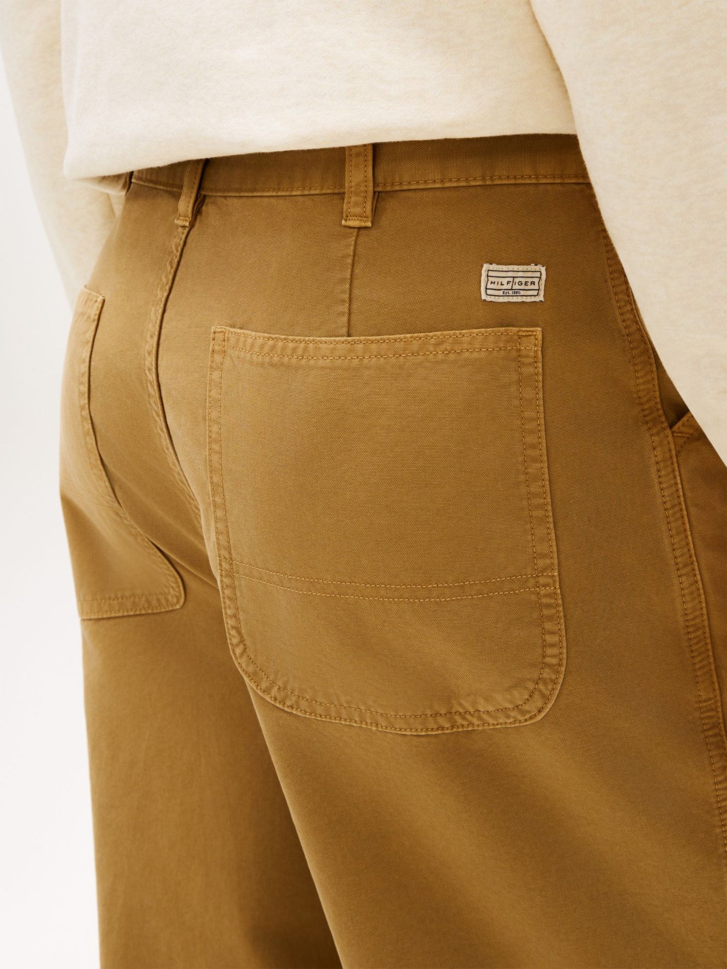 Tommy Hilfiger Garment-Dyed Regular Fit Carpenter Pant