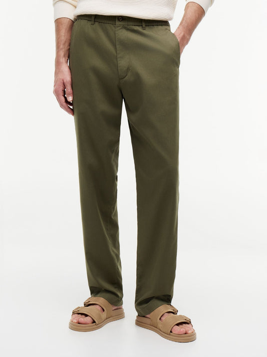 Tommy Hilfiger Regular Fit Pull-On Pant