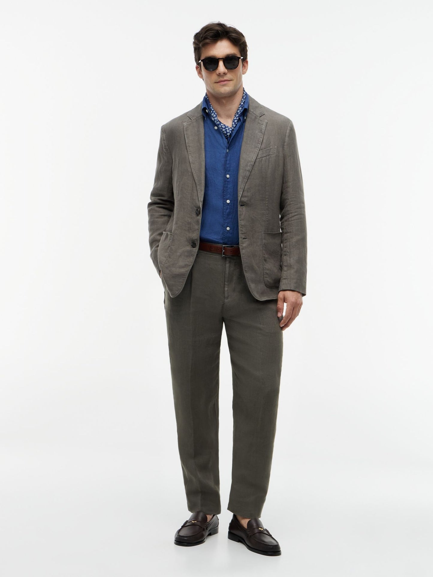 Tommy Hilfiger Garment-Dyed Linen Tapered Pant