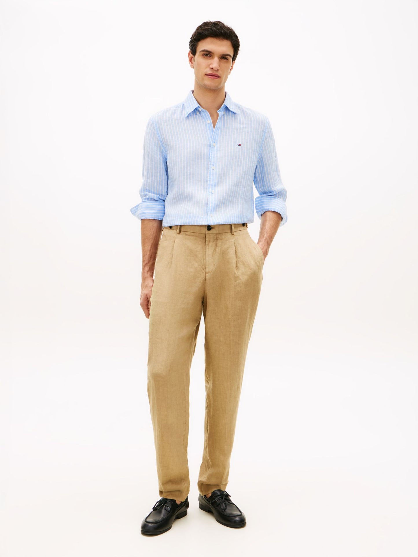 Tommy Hilfiger Garment-Dyed Linen Tapered Pant