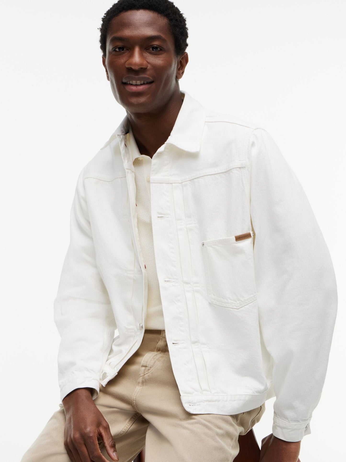 Tommy Hilfiger Garment-Dyed Pleated Denim Jacket