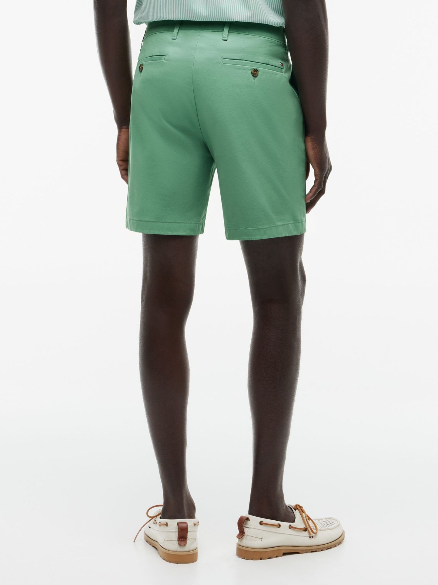 Tommy Hilfiger Regular Fit 7" Comfort Waist Tommy Short