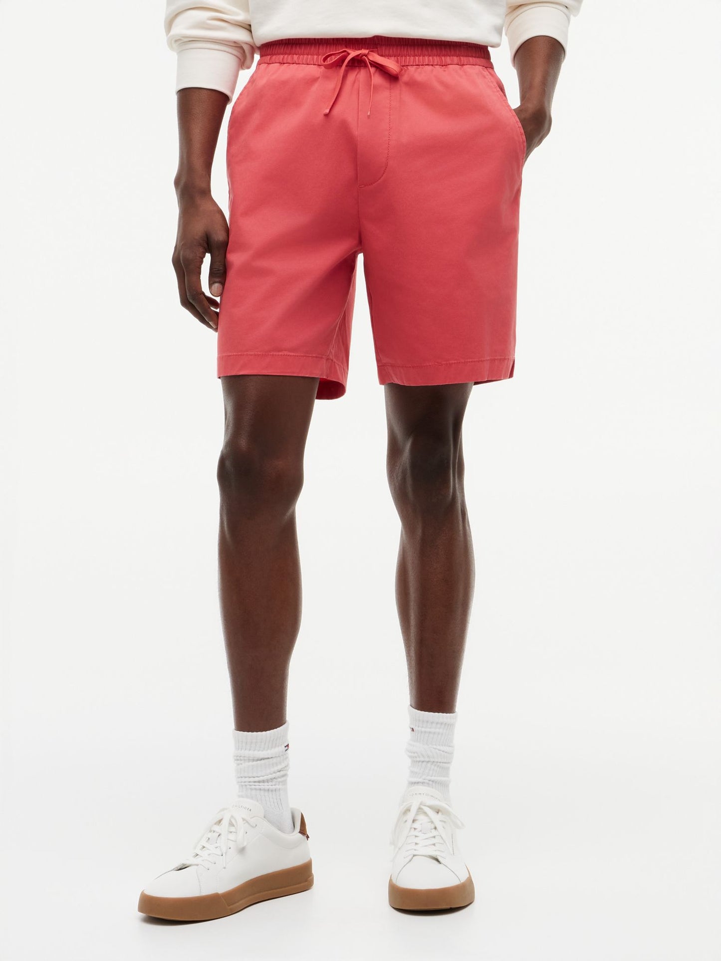 Tommy Hilfiger Regular Fit 7" Garment-Dyed Short