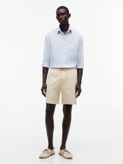 Tommy Hilfiger Regular Fit 7" Garment-Washed Short