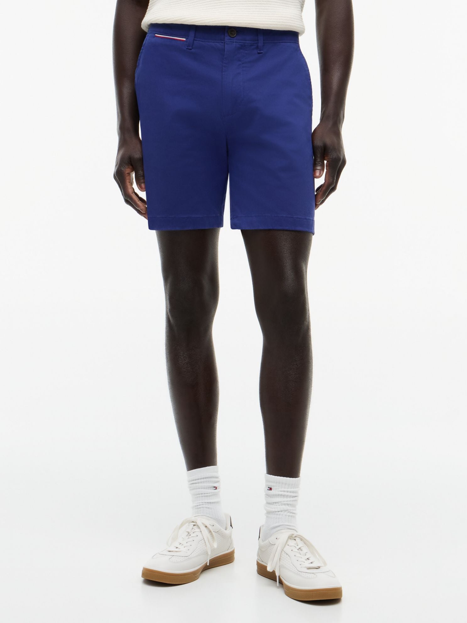 Tommy Hilfiger Regular Fit 7" Comfort Waist Tommy Short