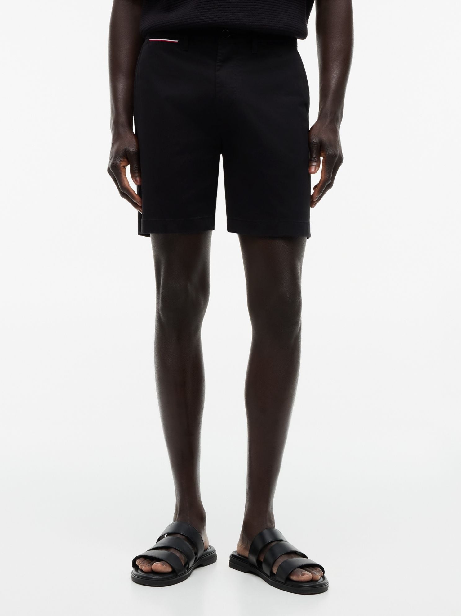 Tommy Hilfiger Regular Fit 7" Comfort Waist Tommy Short
