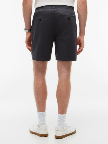 Tommy Hilfiger Regular Fit 7" Garment-Washed Short