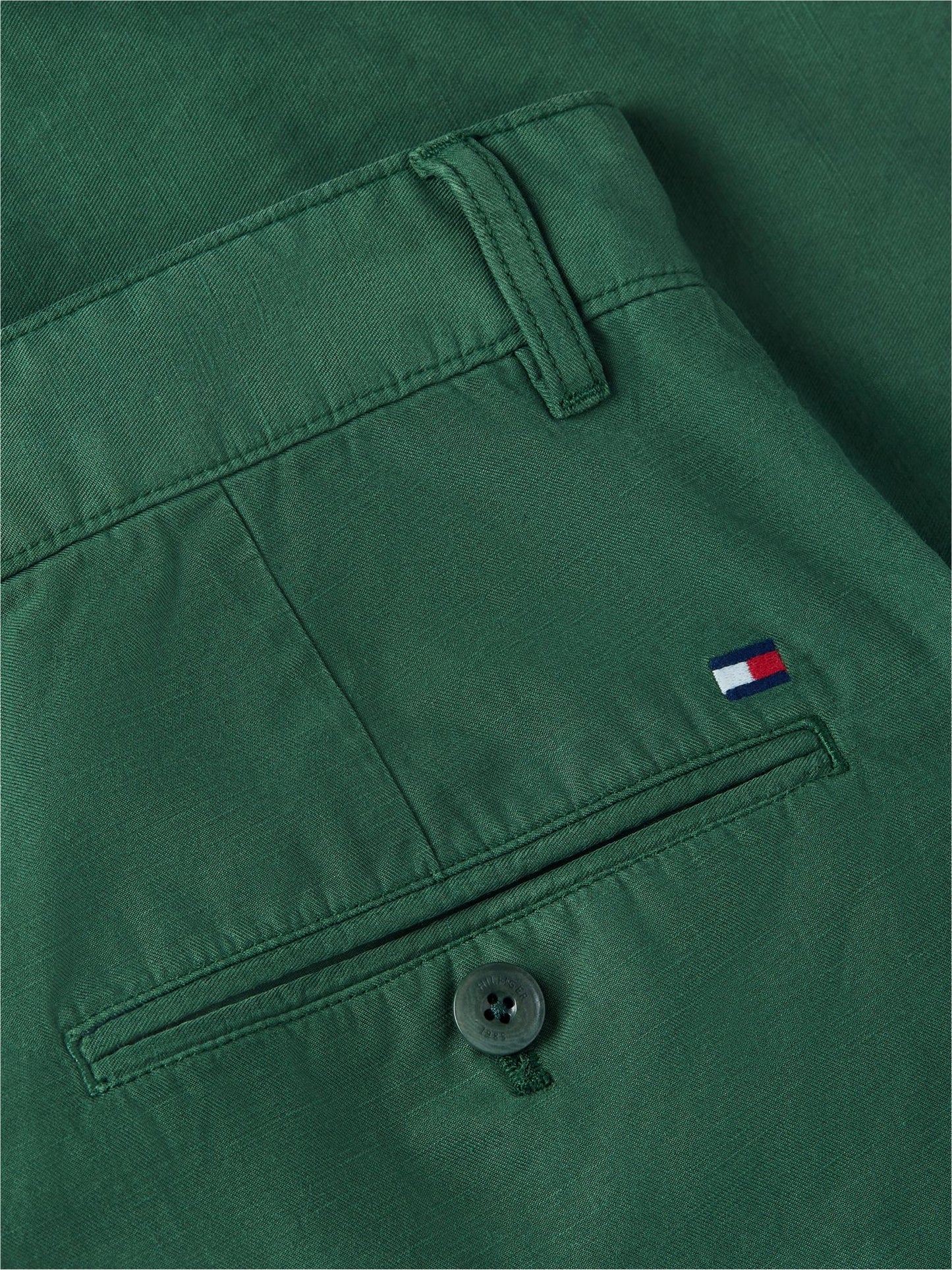 Tommy Hilfiger Regular Fit 8" Garment-Dyed Short