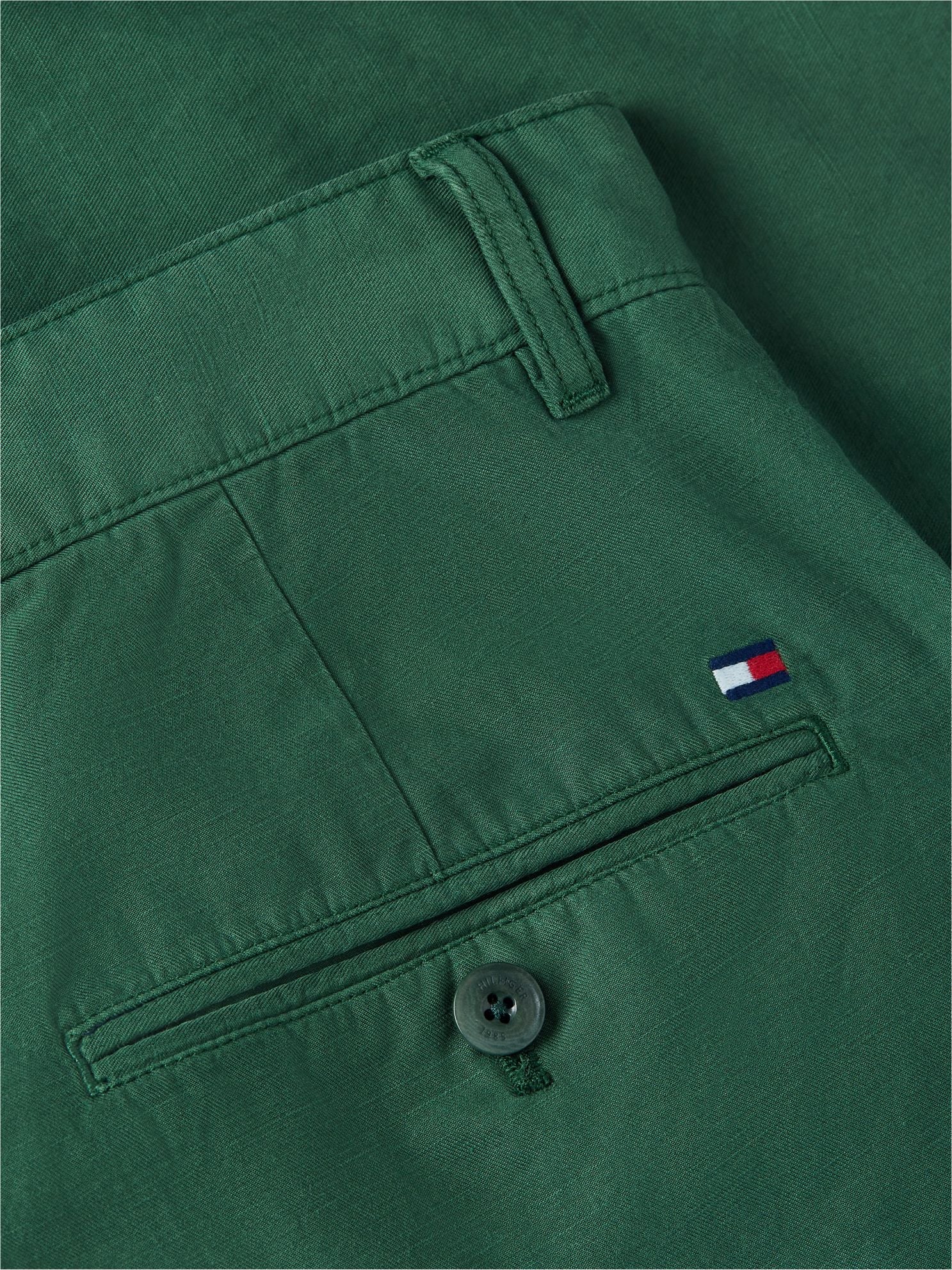Tommy Hilfiger Regular Fit 8" Garment-Dyed Short