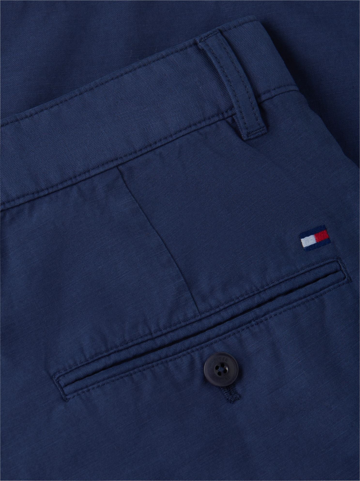 Tommy Hilfiger Regular Fit 8" Garment-Dyed Short