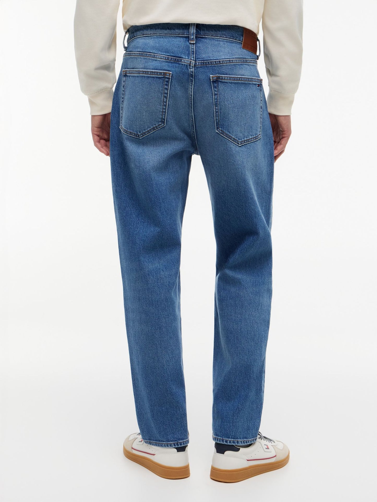 Tommy Hilfiger Tommy Jeans Tapered Straight Jean