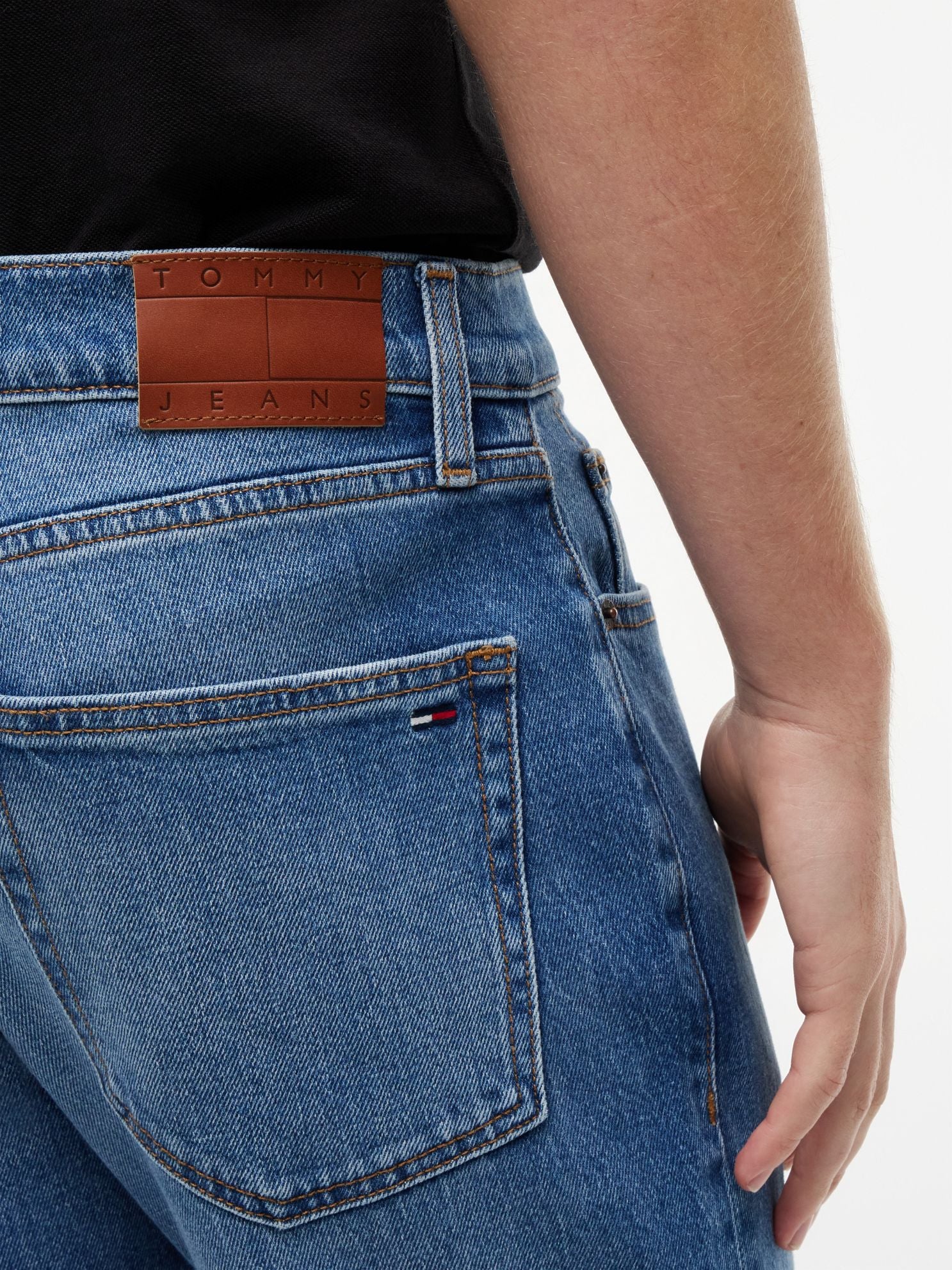 Tommy Hilfiger Tommy Jeans Slim Bootcut Jean