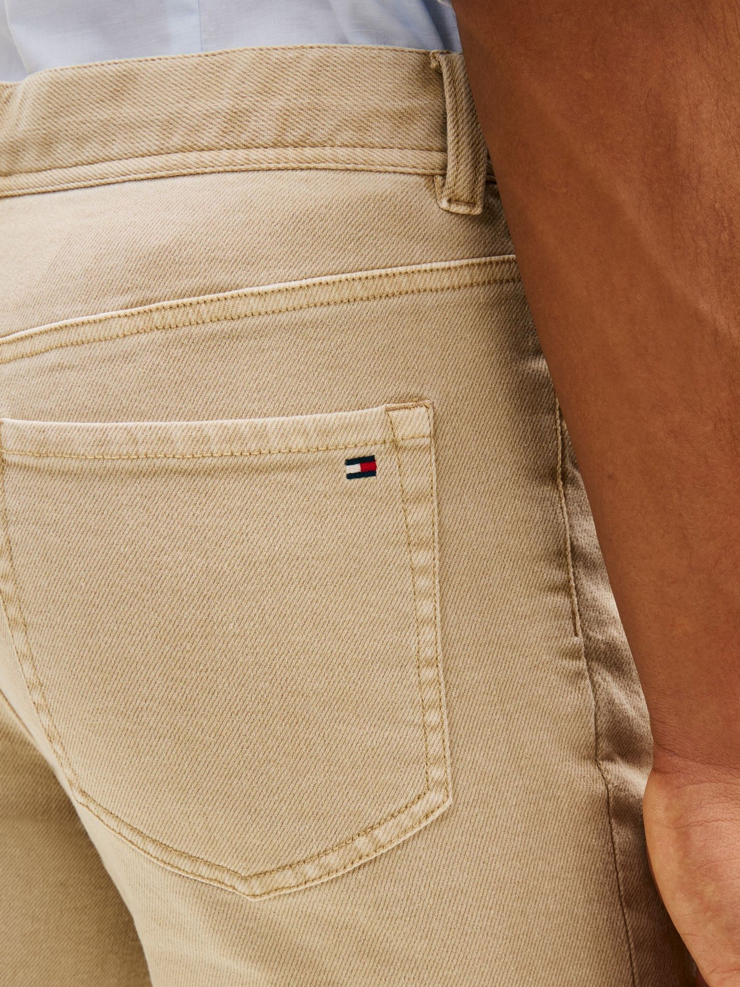 Tommy Hilfiger Garment-Dyed Slim Jean
