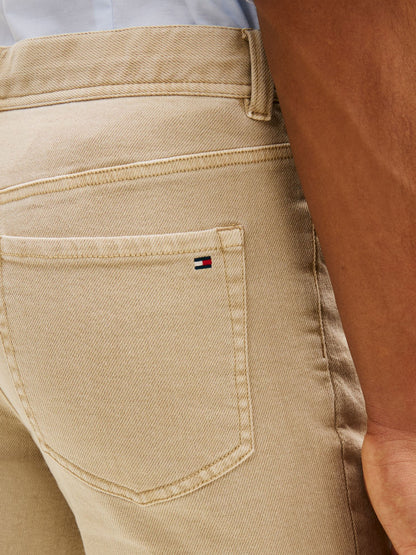 Tommy Hilfiger Garment-Dyed Slim Jean