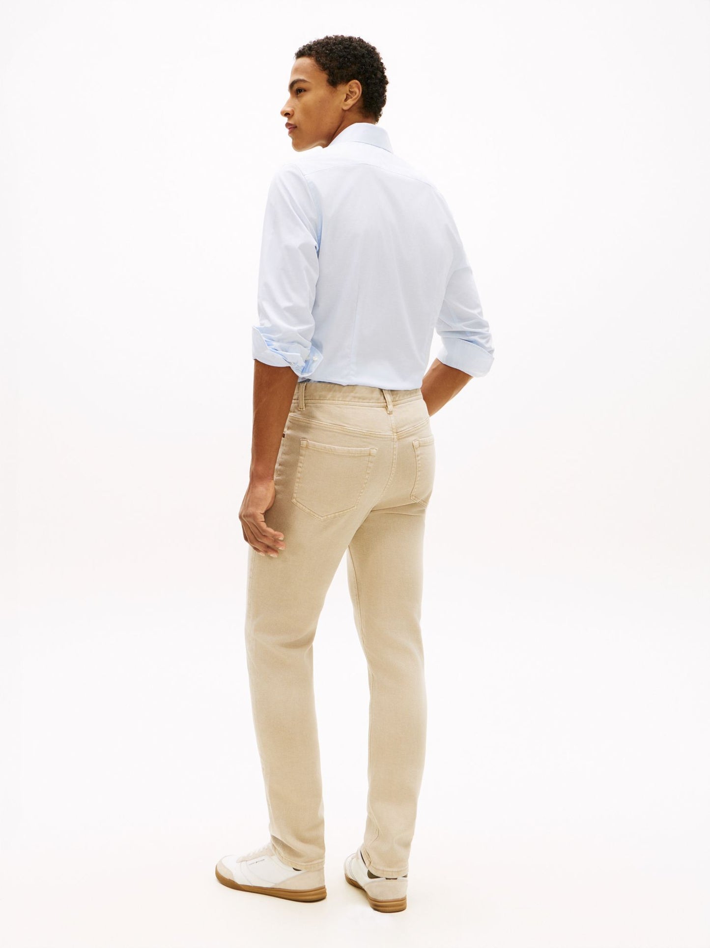 Tommy Hilfiger Garment-Dyed Slim Jean