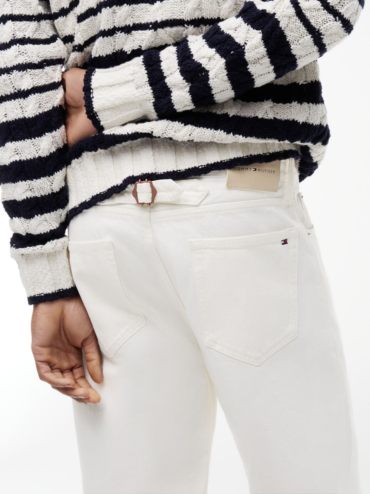 Tommy Hilfiger Garment-Dyed Loose Jean