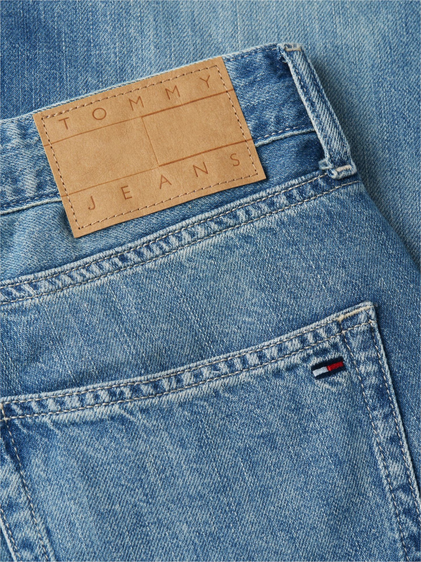 Tommy Hilfiger Tommy Jeans Linen-Blend Loose Jean
