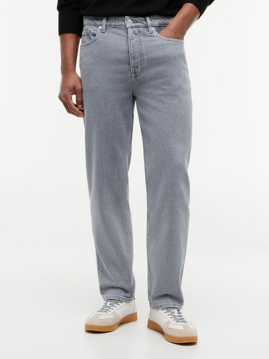 Tommy Hilfiger Tommy Jeans Tapered Straight Jean