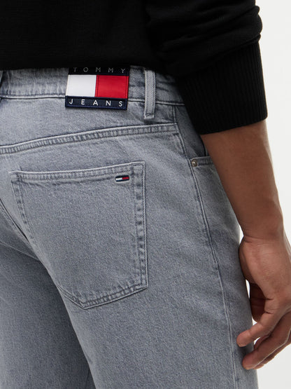 Tommy Hilfiger Tommy Jeans Tapered Straight Jean
