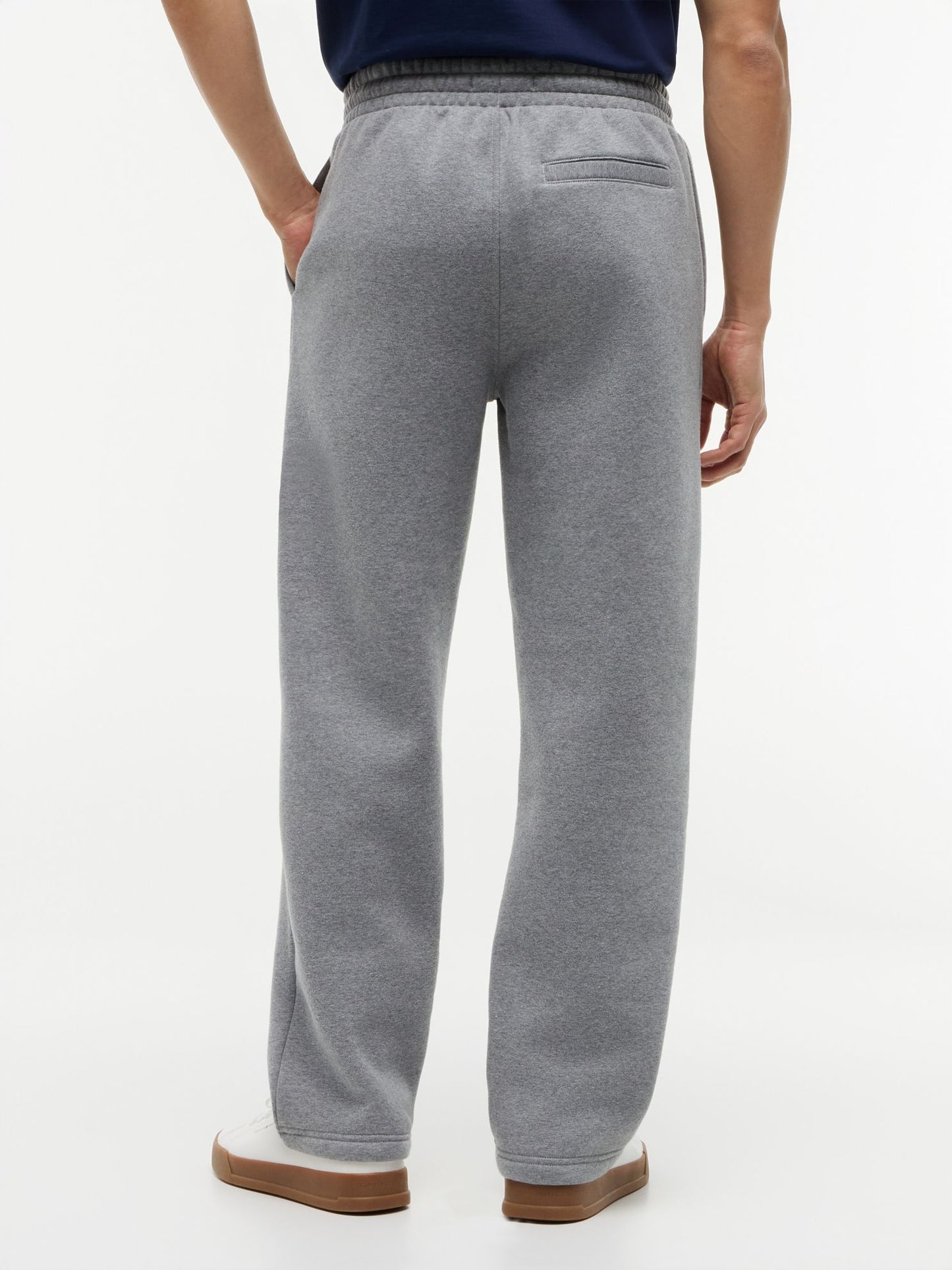 Tommy Hilfiger Relaxed Brushed-Back Fleece Sweatpant