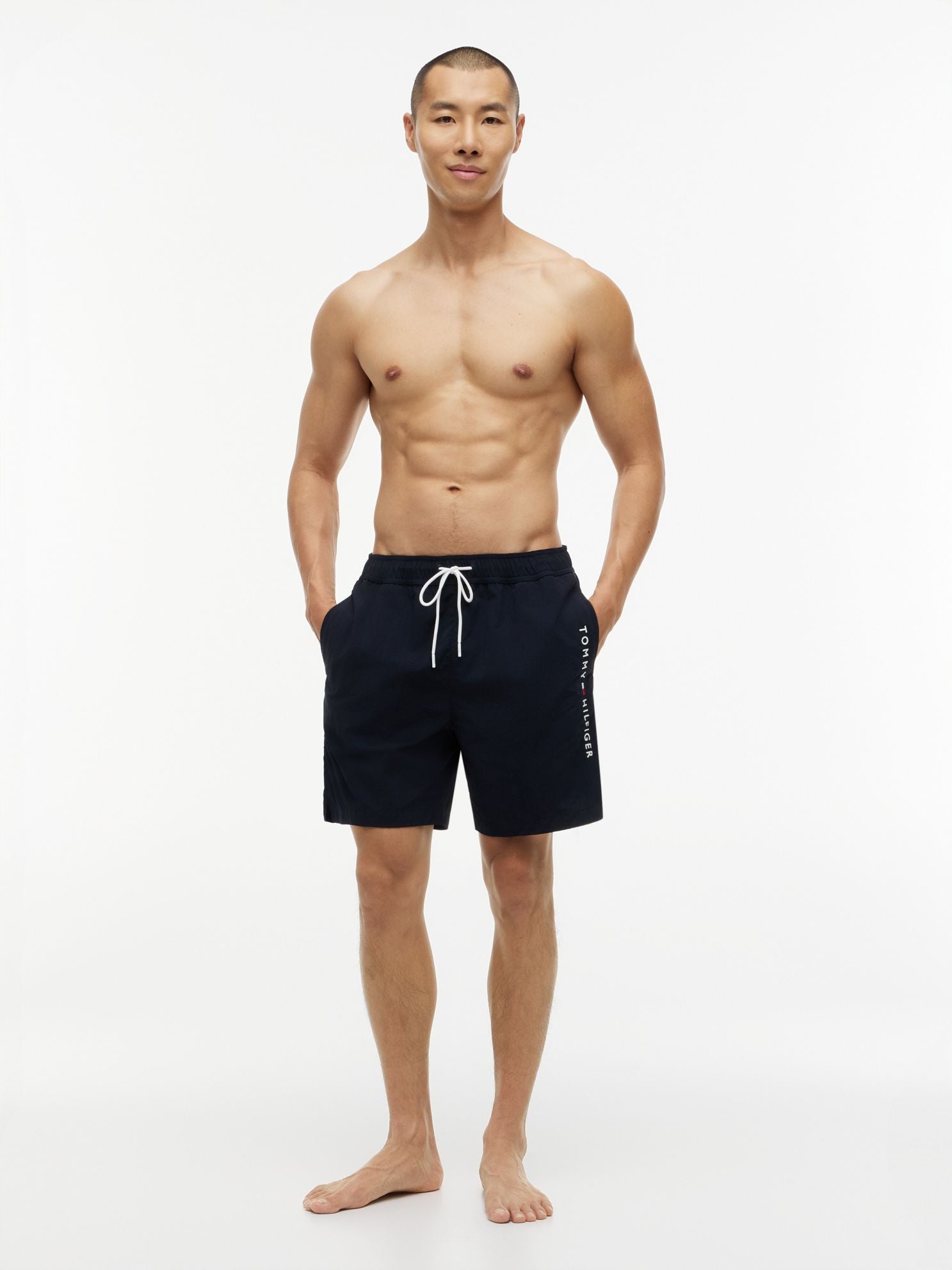 Tommy Hilfiger Tommy Logo 7" Swim Trunk