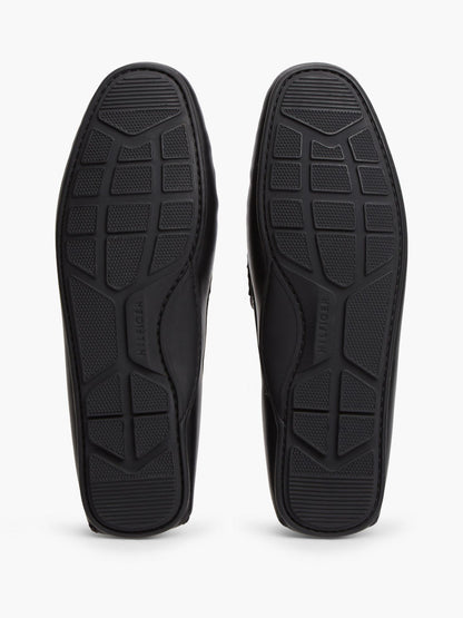 Tommy Hilfiger Flag Hardware Leather Driving Loafer