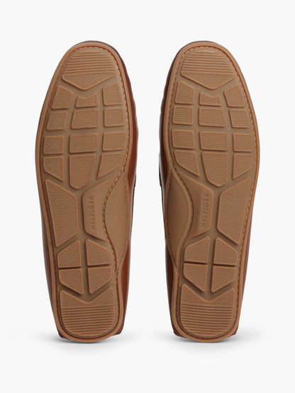 Tommy Hilfiger Flag Hardware Leather Driving Loafer