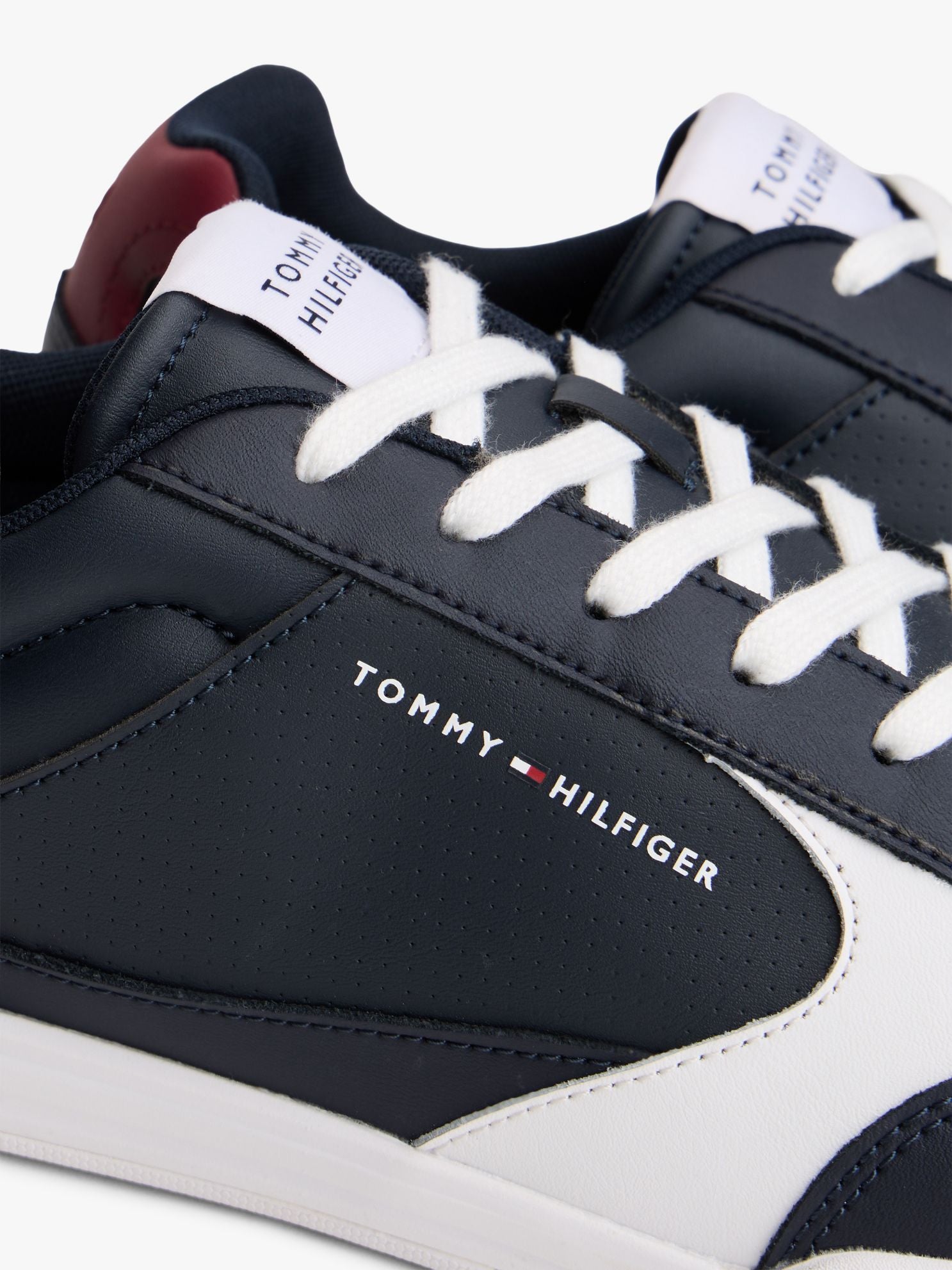 Tommy Hilfiger Leather Low-Top Cupsole Sneaker