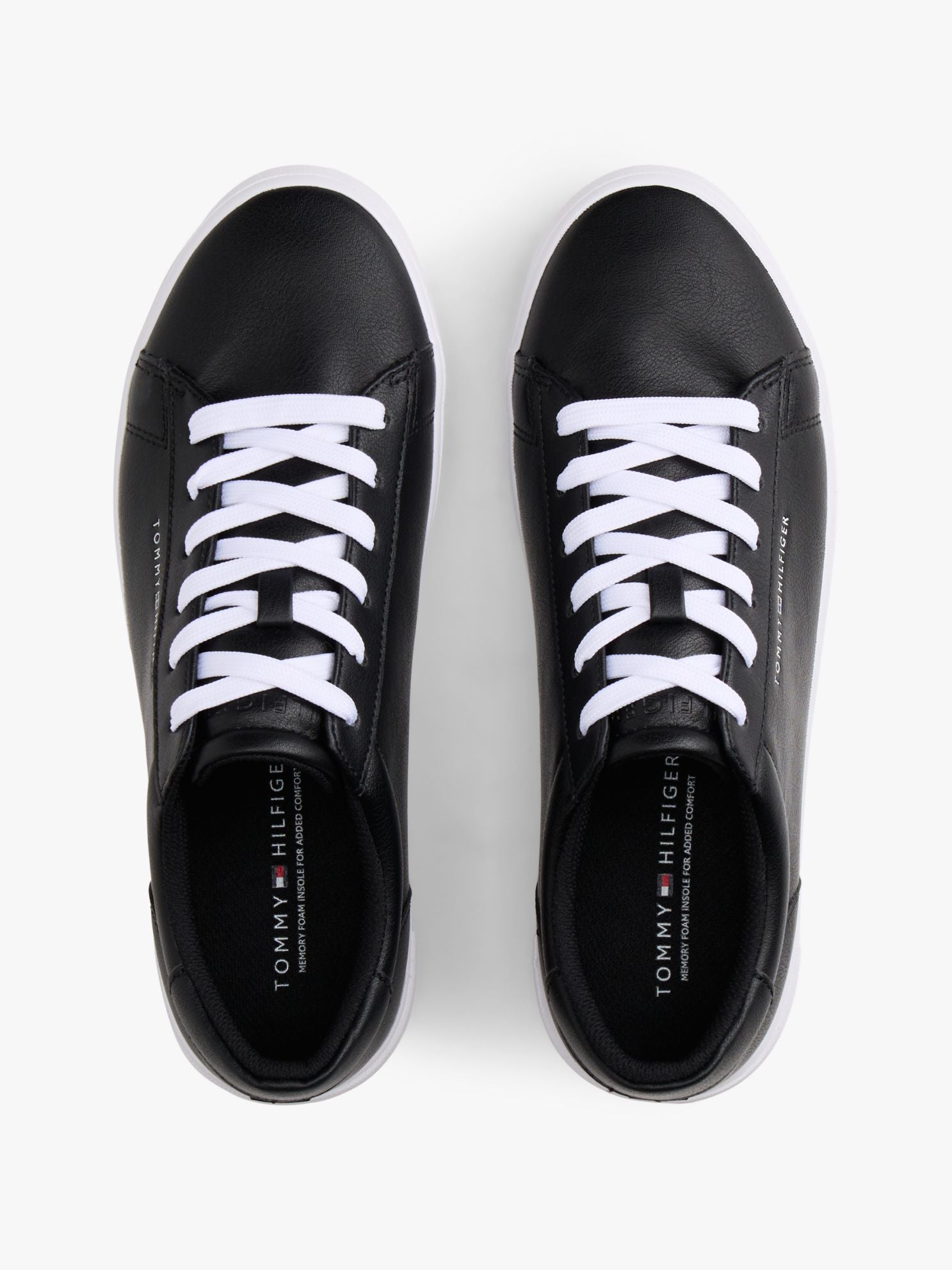 Tommy Hilfiger Metallic Logo Pebbled Court Sneaker