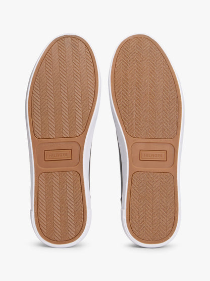 Tommy Hilfiger Metallic Logo Pebbled Court Sneaker