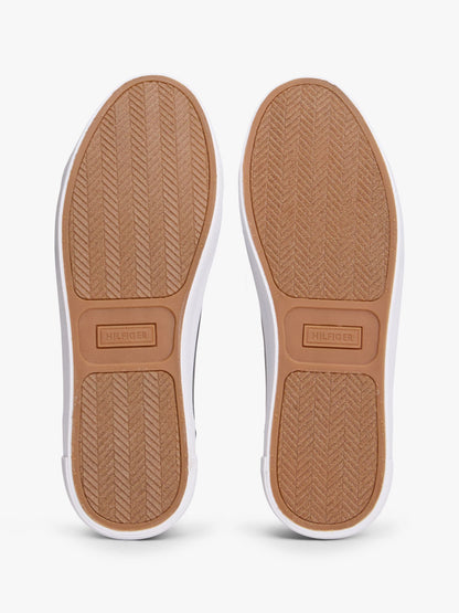 Tommy Hilfiger Metallic Logo Pebbled Court Sneaker
