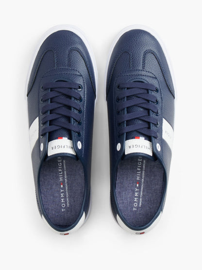 Tommy Hilfiger Pebbled Low-Top Sneaker
