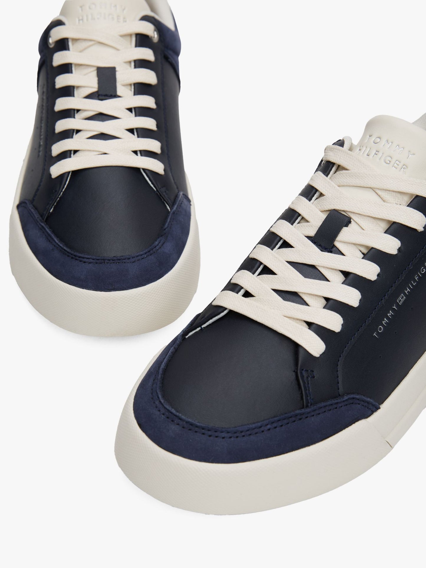 Tommy Hilfiger Tonal Logo Court Sneaker