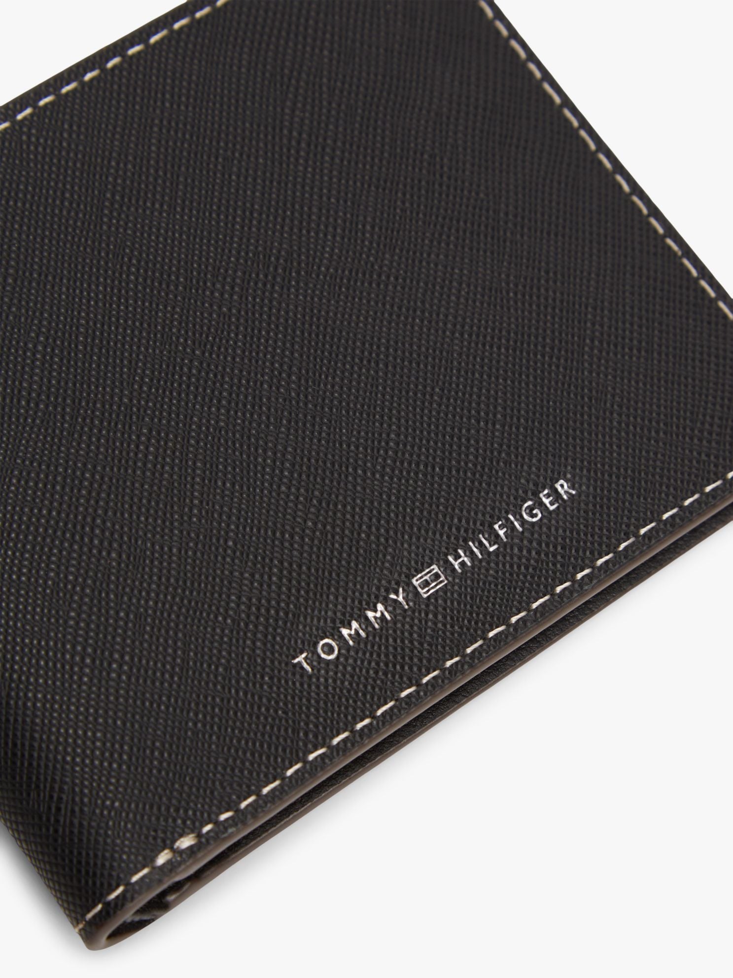Tommy Hilfiger Leather Bifold Wallet