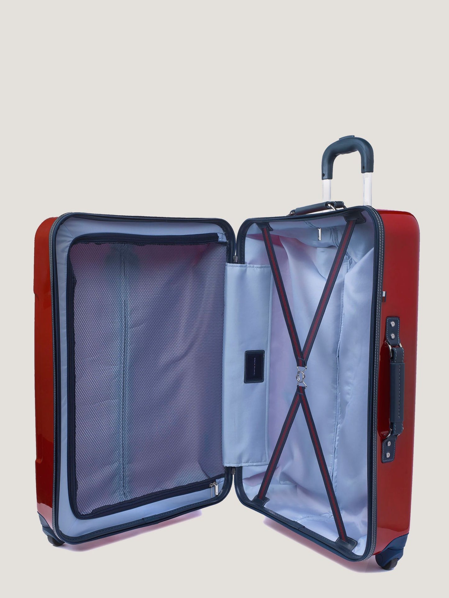 Tommy Hilfiger 28" Hardcase Spinner Luggage