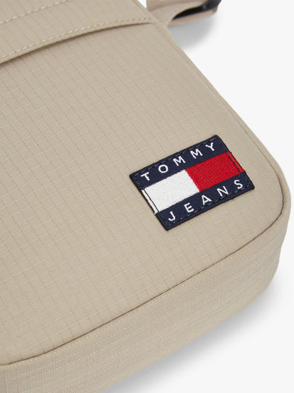 Tommy Hilfiger Tommy Jeans Essential Ripstop Reporter