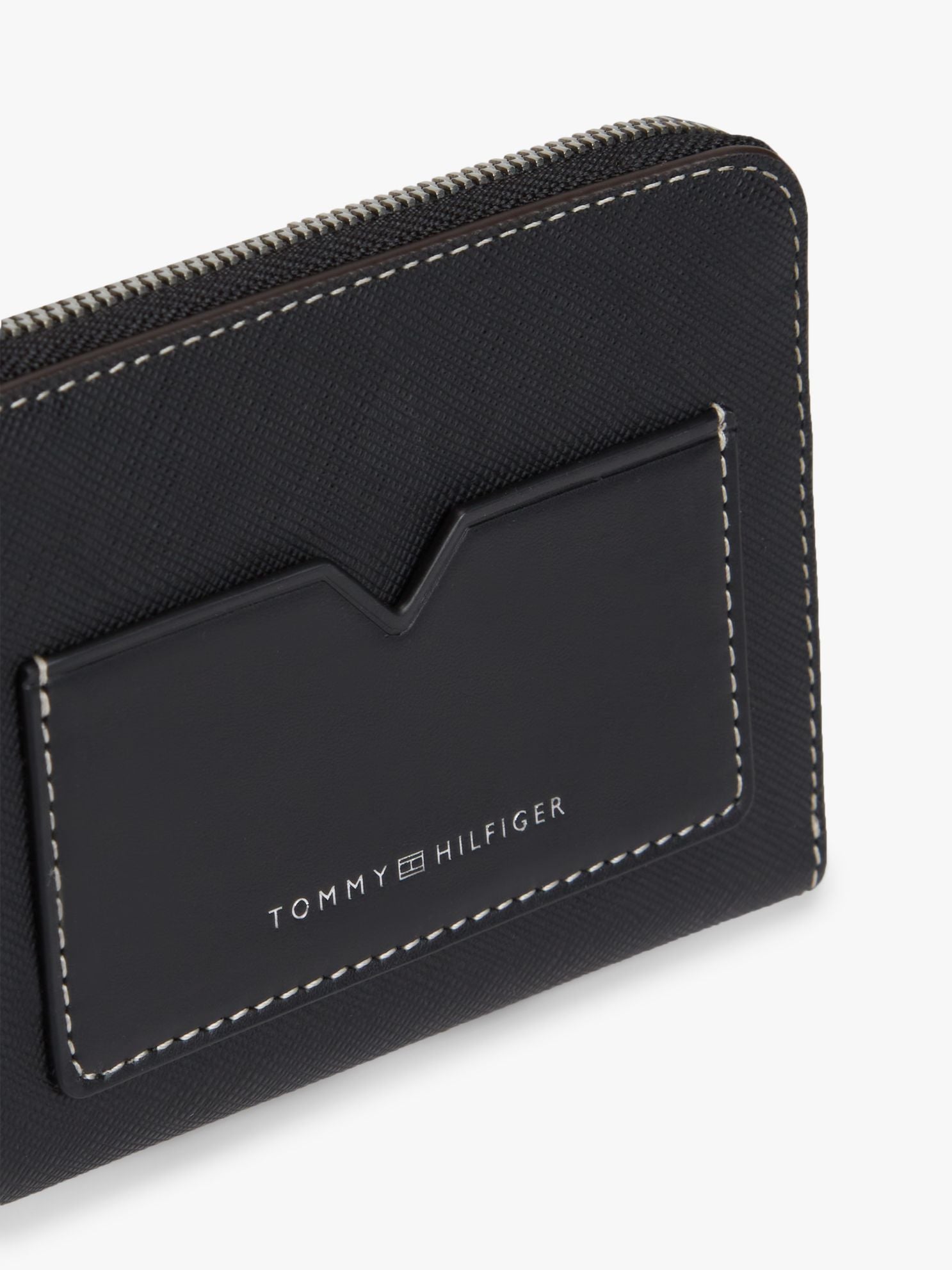 Tommy Hilfiger Leather Zip Wallet
