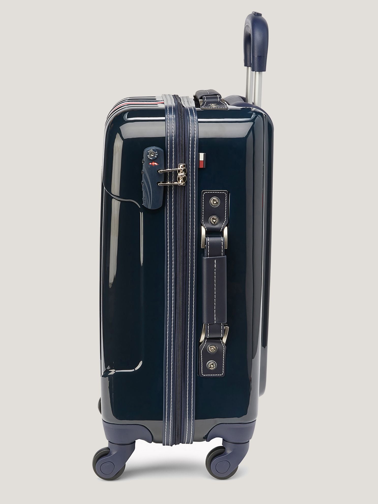 Tommy Hilfiger 21" Hardcase Spinner Suitcase