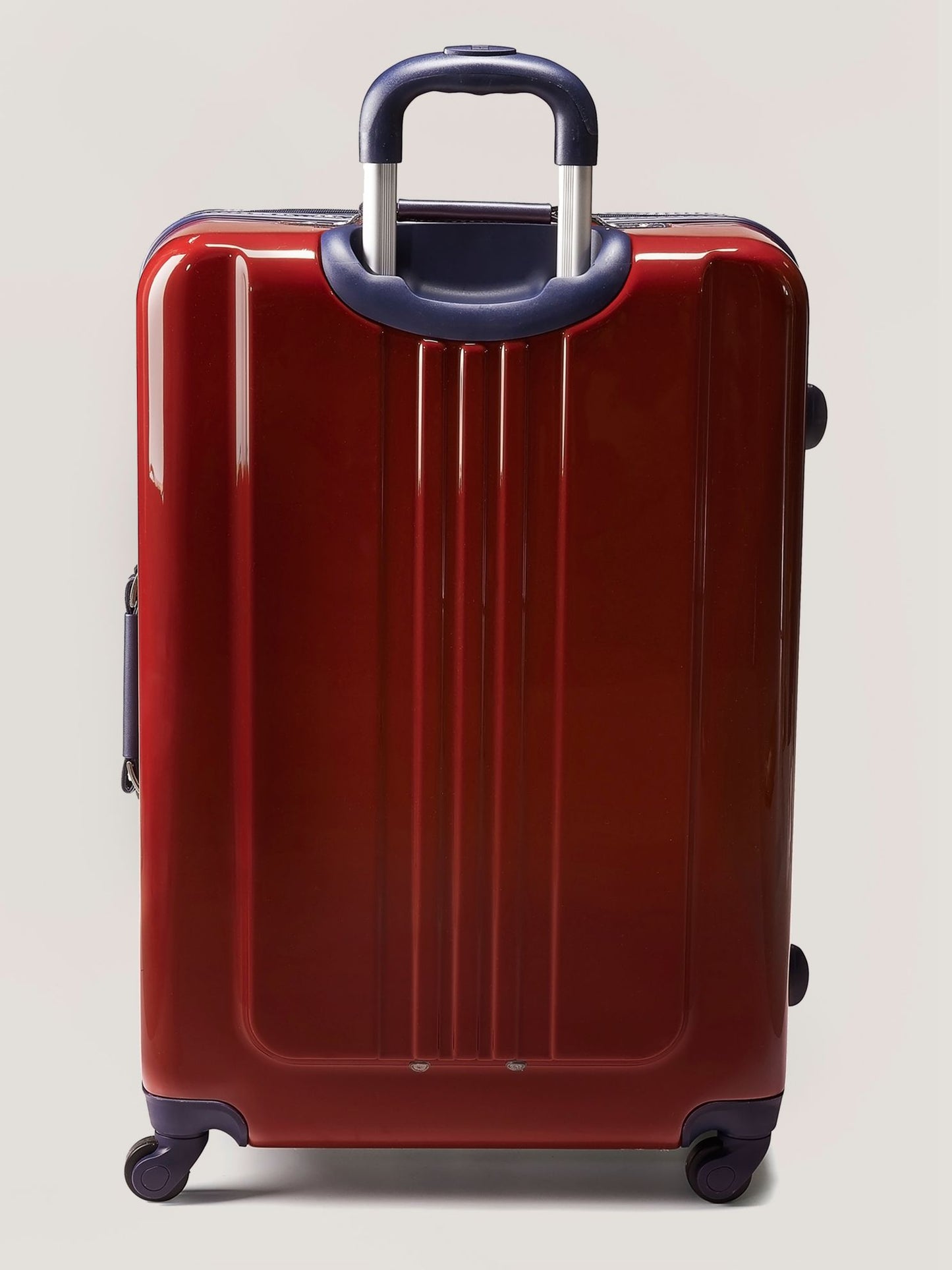 Tommy Hilfiger 28" Hardcase Spinner Luggage