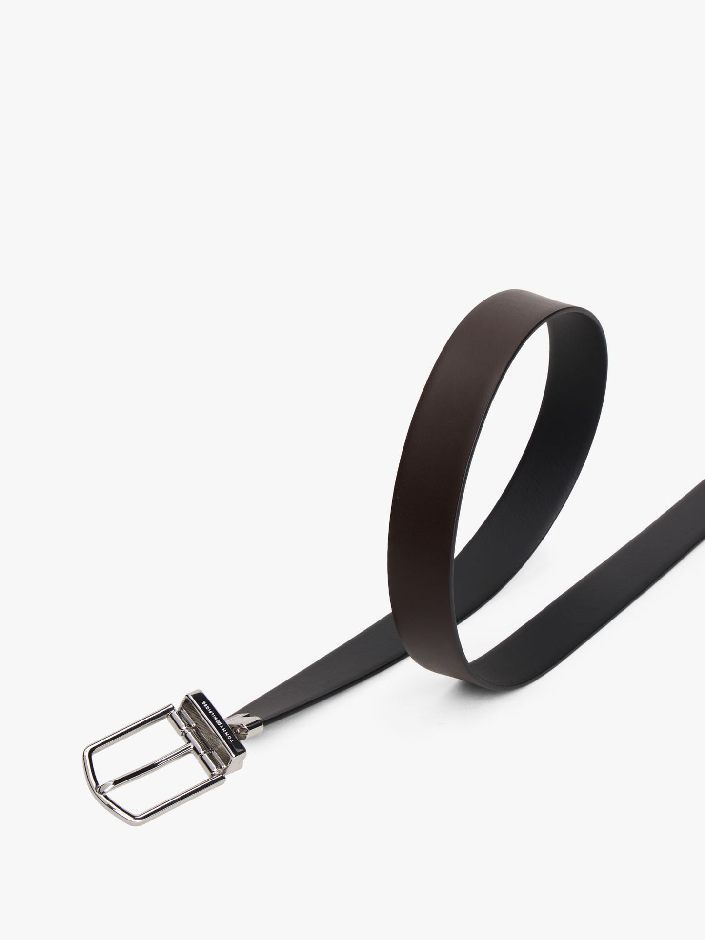 Tommy Hilfiger Round Buckle Reversible Leather Belt