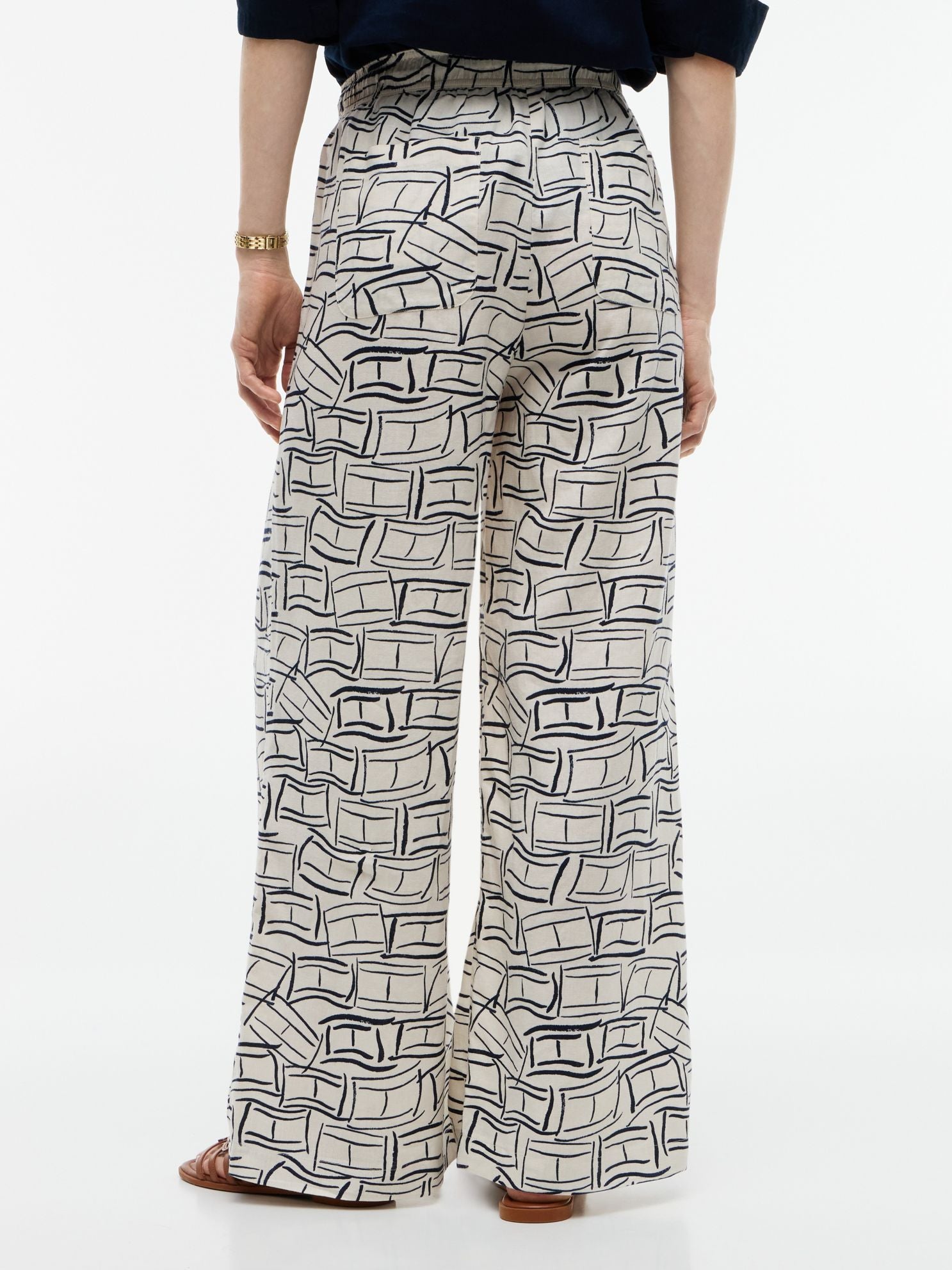 Tommy Hilfiger Allover Flag Linen-Blend Pull-On Pant