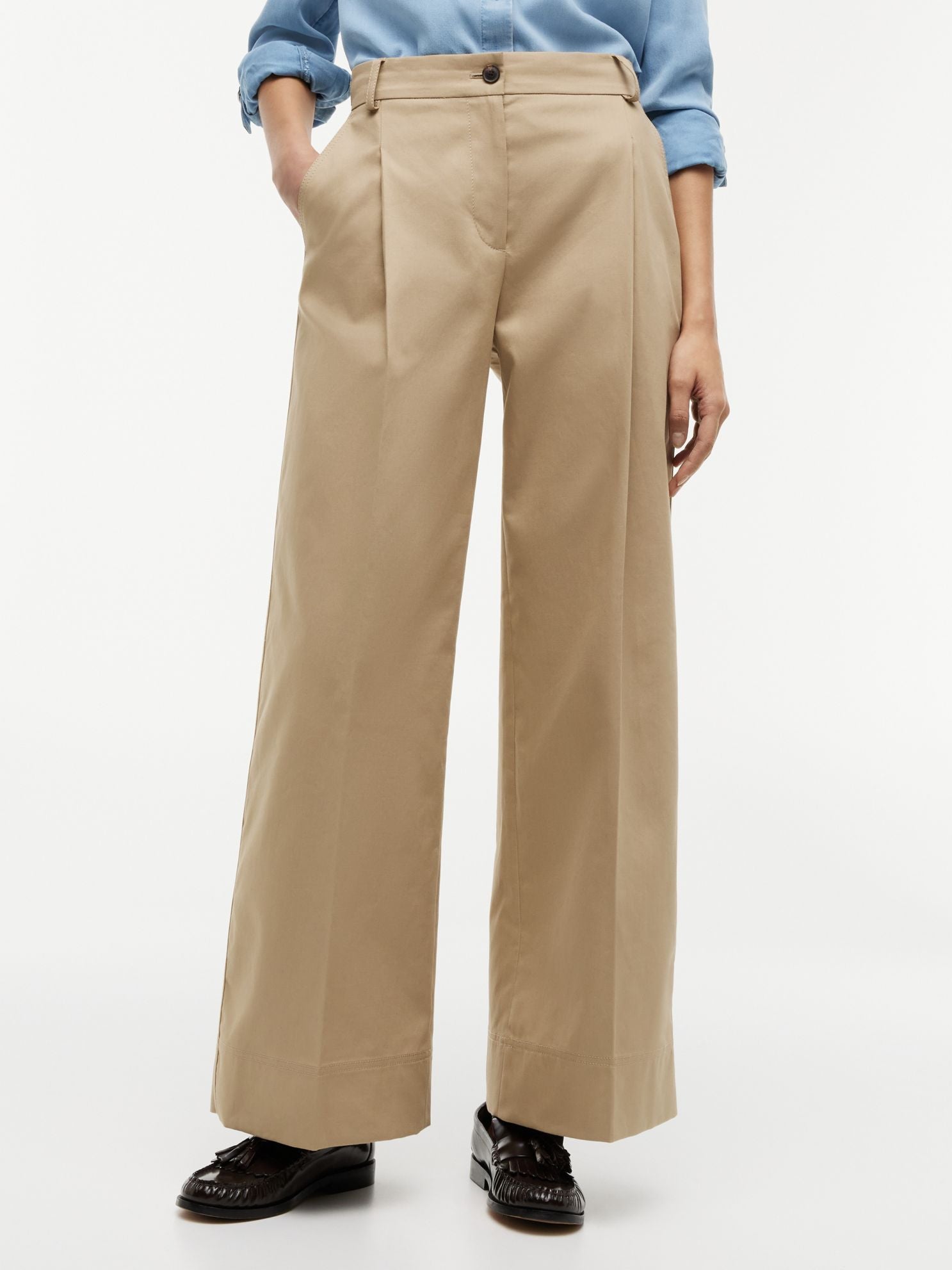 Tommy Hilfiger Pleated Wide Leg Chino
