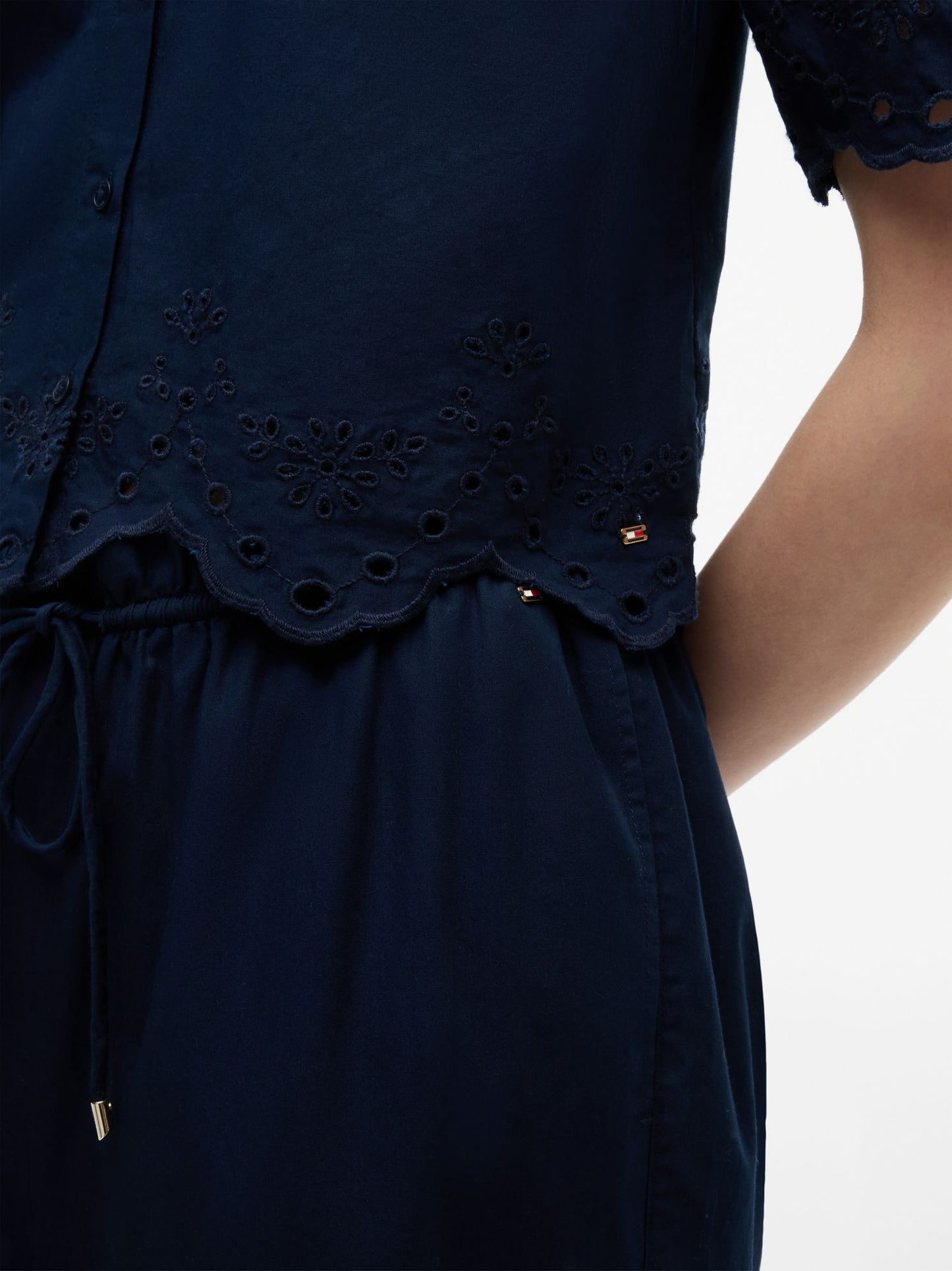 Tommy Hilfiger Embroidered Eyelet Cropped Pull-On Pant